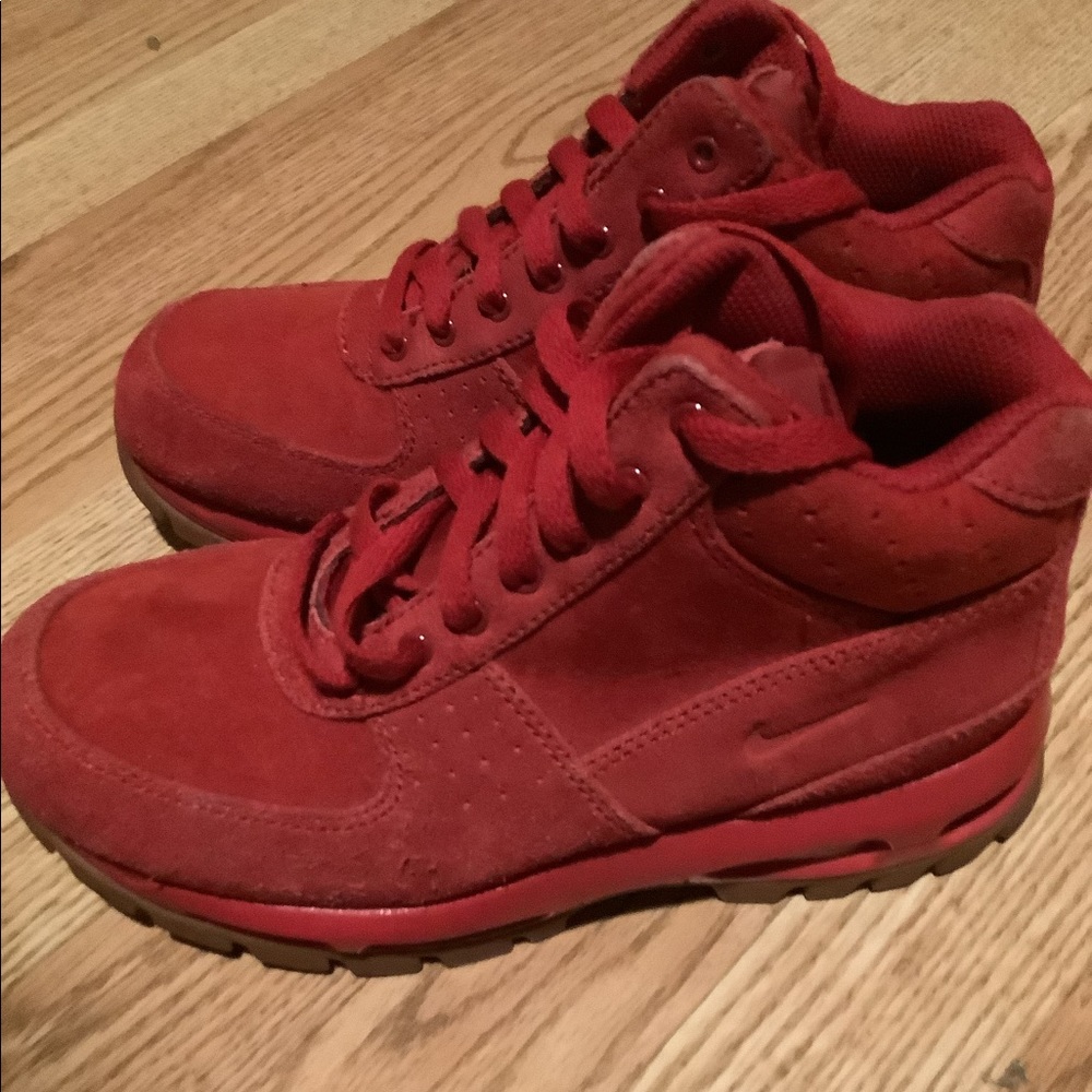 Nike Boots
